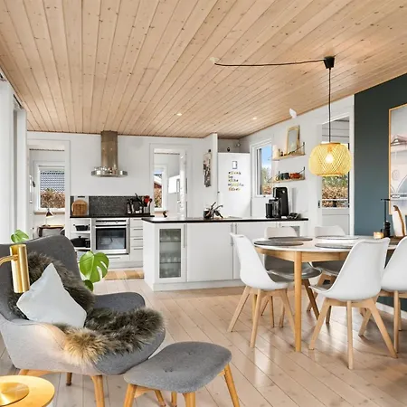 Marillia - 75m From The Sea By Interhome بيت للعطل سالغيليز