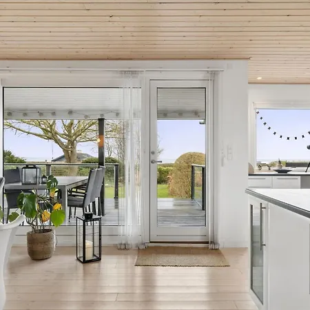 Marillia - 75m From The Sea By Interhome سالغيليز